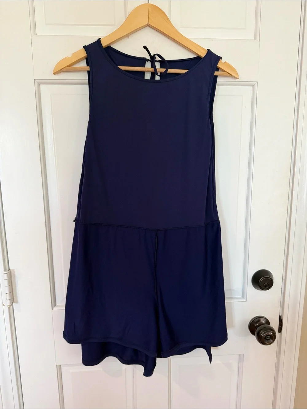 Tommy Bahama Pearl High Neck Navy Romper Women’s small Beach Swim - Picture 8 of 9